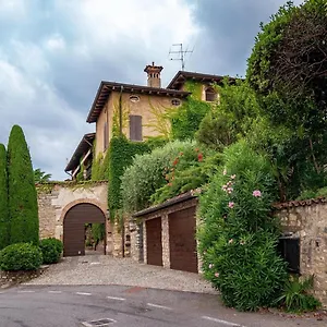 Torre De Salis Bed & Breakfast Gussago